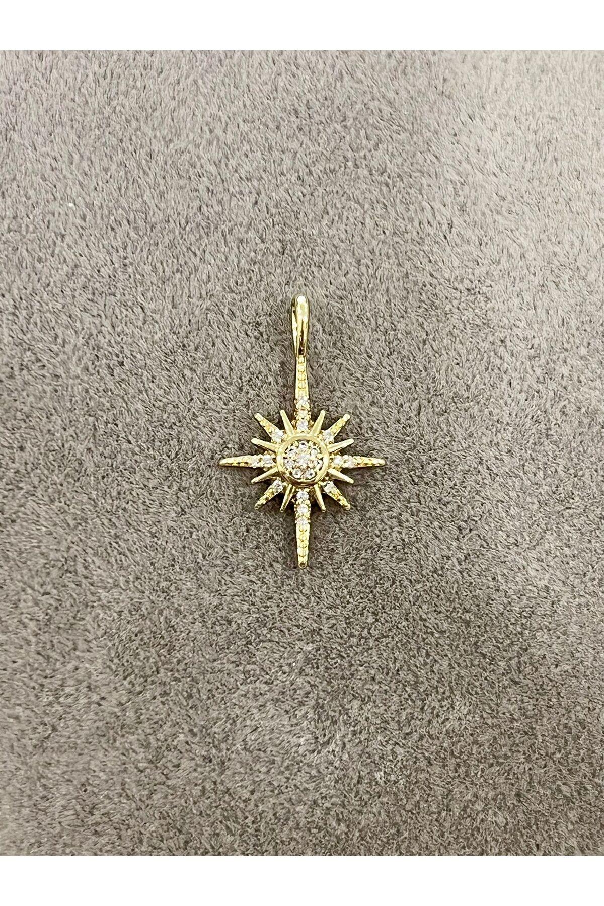 Ortası Taşlı Kutup Yıldız Altın Kolye Ucu (14k Gold 1,5x2cm)