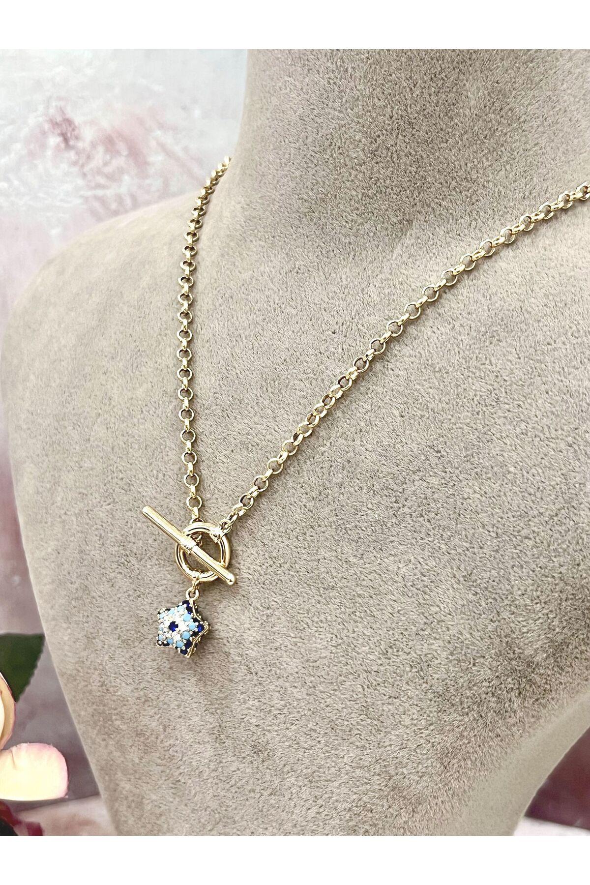 T Bar Kilitli Yıldız Detaylı Nazar Boncuklu Kadın Kolye (18k RoseGold - 45cm)