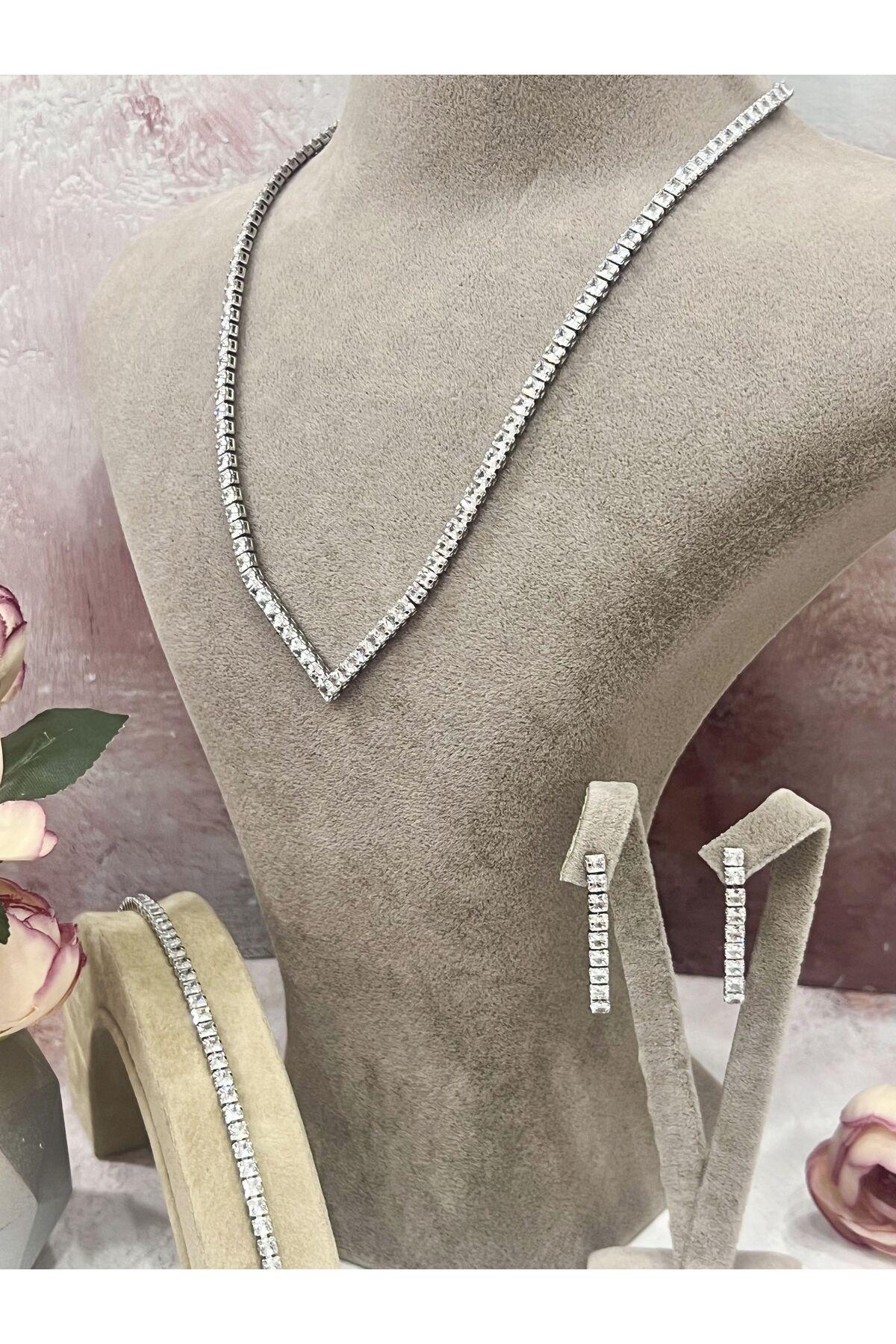 Zirkon Taşlı Çelik Silver Model Set (Set2)