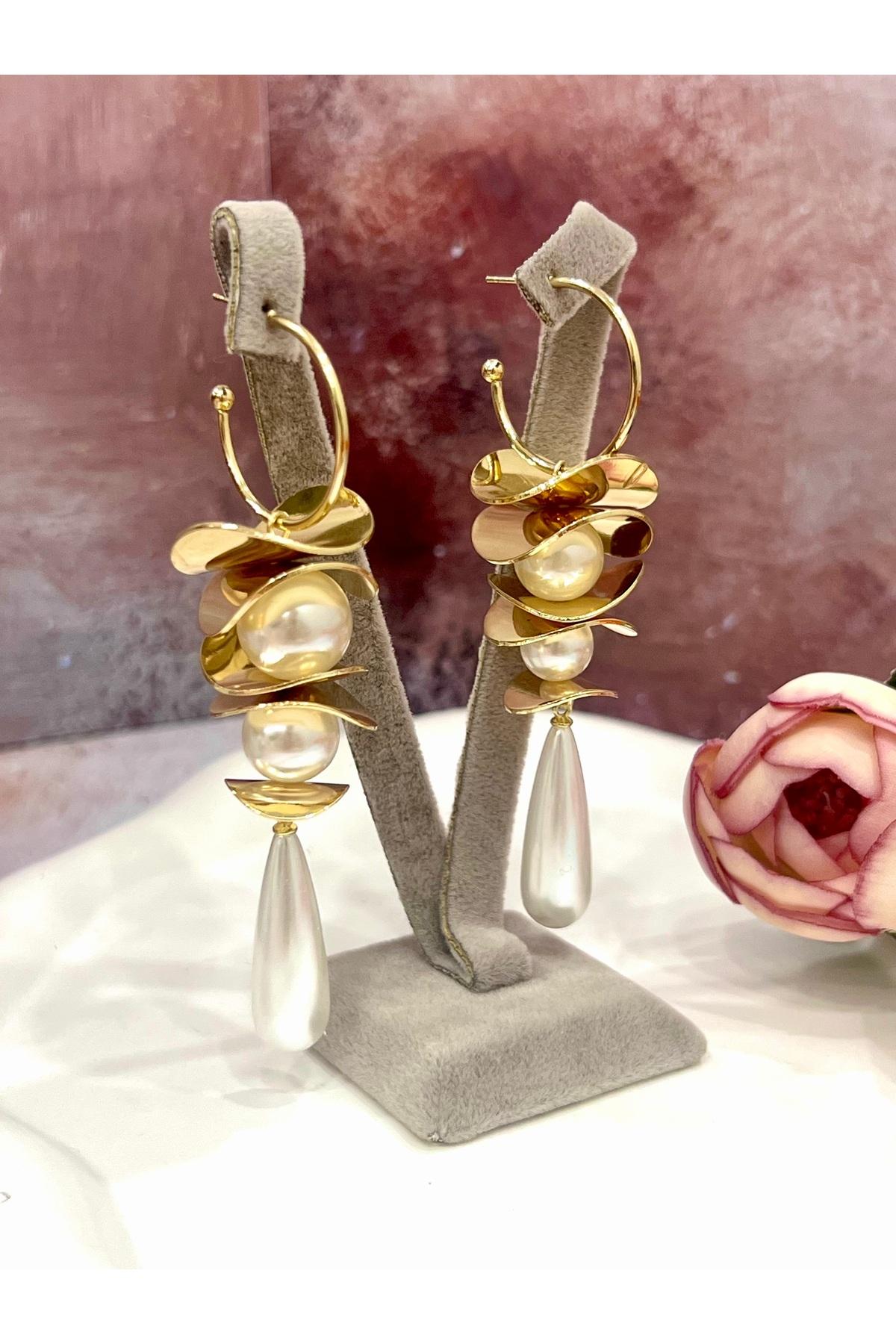 Lüks Tasarım Tektaş Işıltılı Yuvarlak Kesim Gold Kolye Ucu (2x8,5cm)