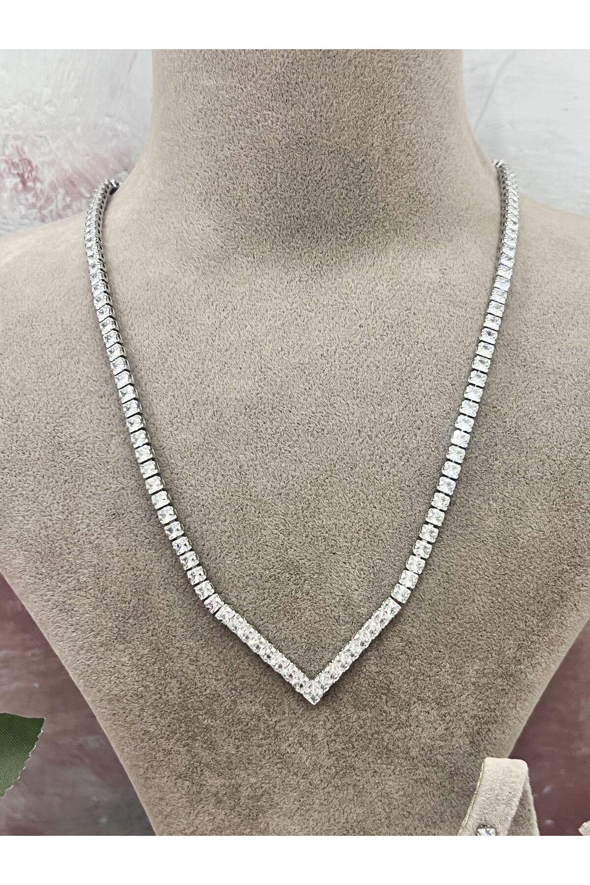 Zirkon Taşlı Çelik Silver Model Set (Set2) - Görsel 4