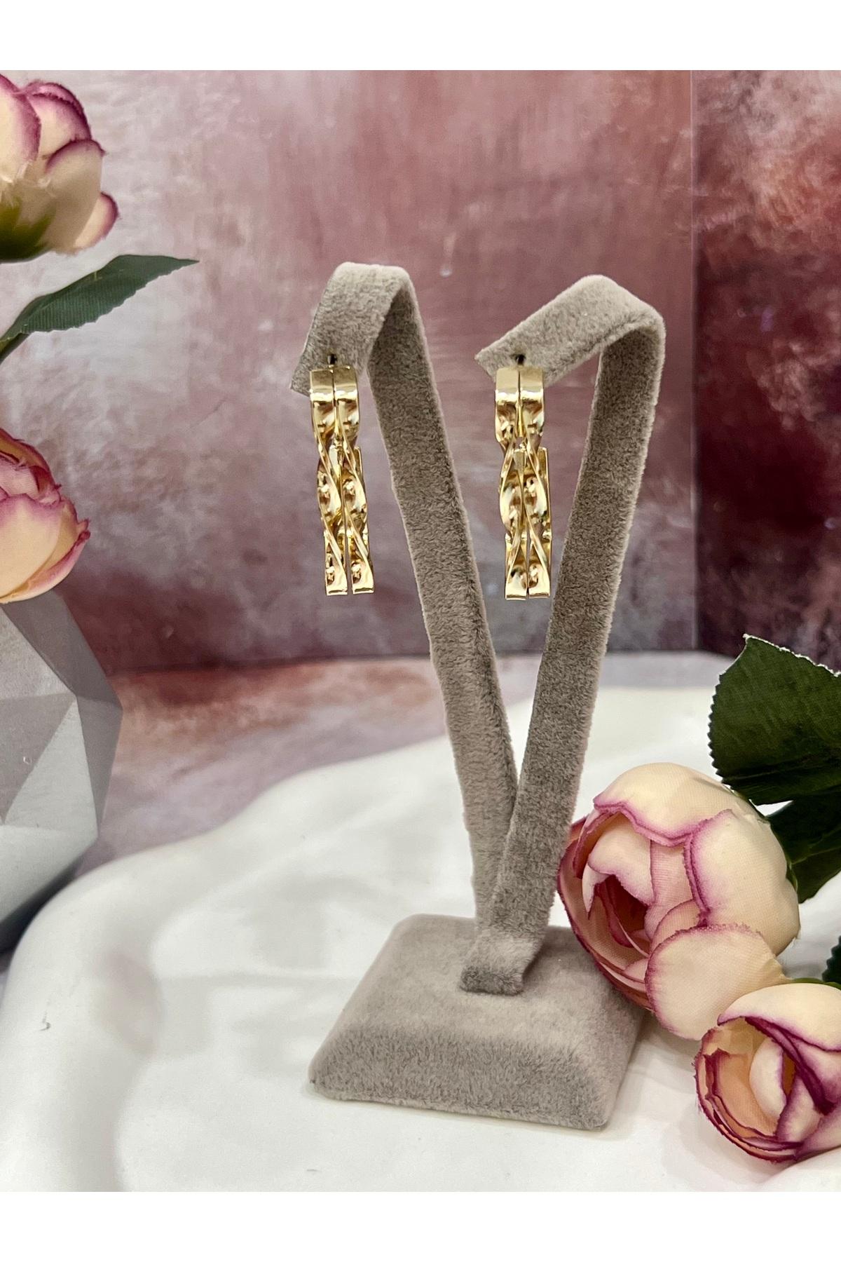 Şık ve Modern Altın Renk Zincir Detaylı Halka Küpe (14K GOLD/3X2CM) - Görsel 5