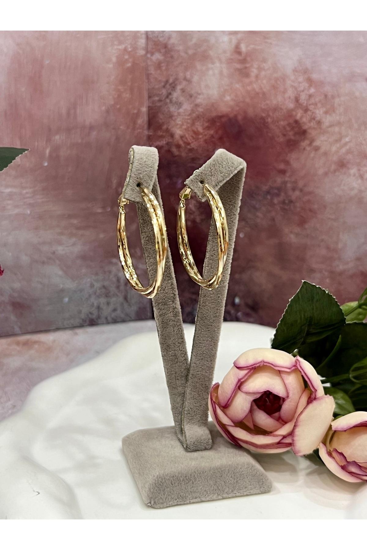 Burgu Detaylı Gold Halka Küpe (14K GOLD/3,5X3,5CM) - Görsel 3