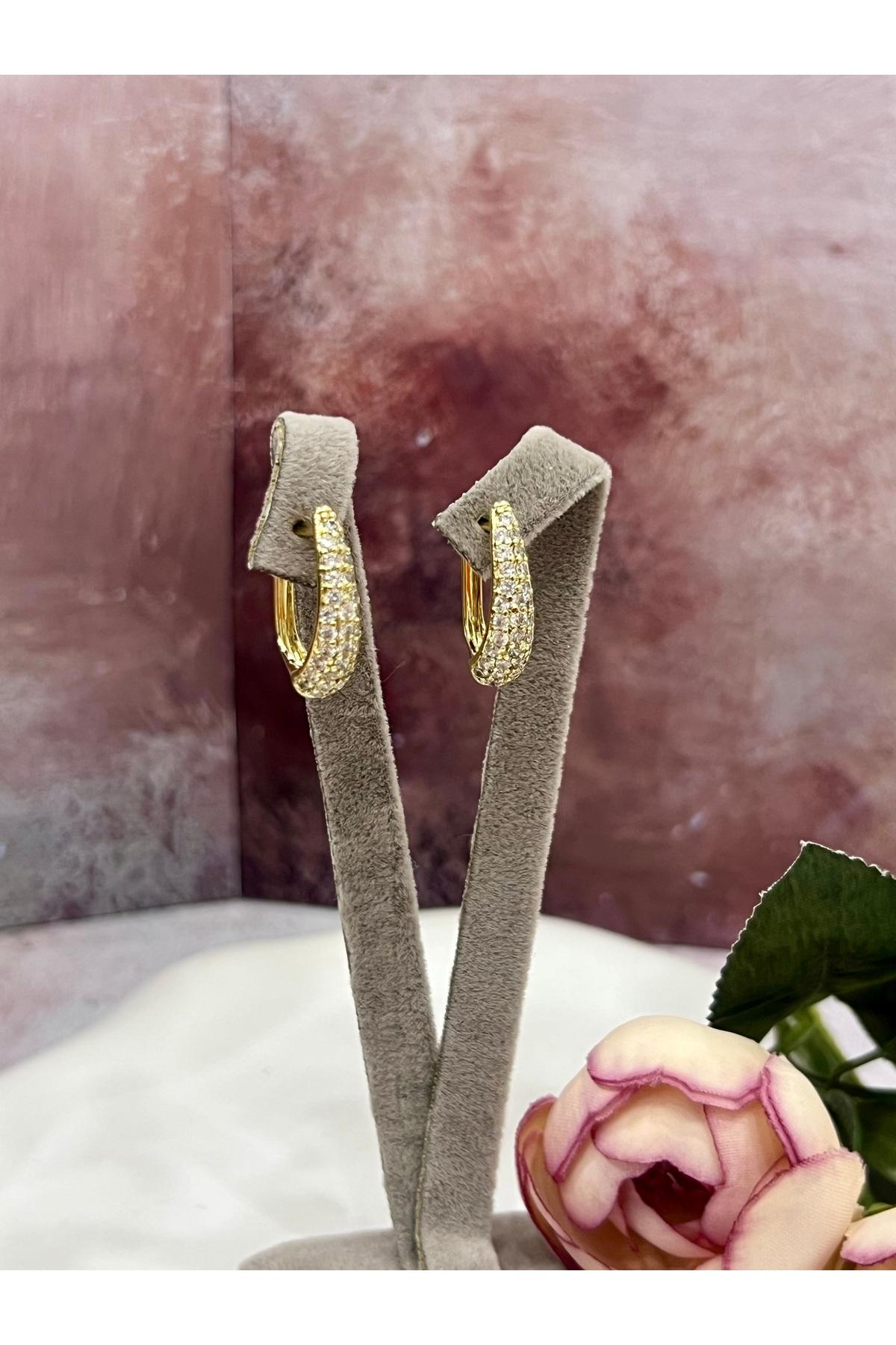 Kristal Yağmuru: Su Yolu Tasarım Damla Küpe (14k Gold 2,5-1cm) - Görsel 2