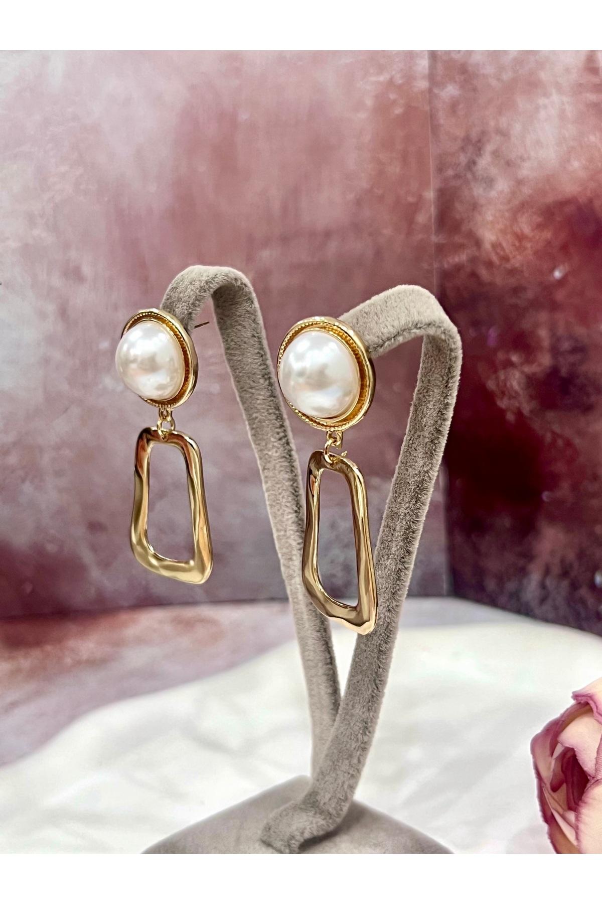 Büyük İnci Uçlu Dikdörtgen Formlu Altın Kaplama Küpe (2x5cm) - Görsel 2