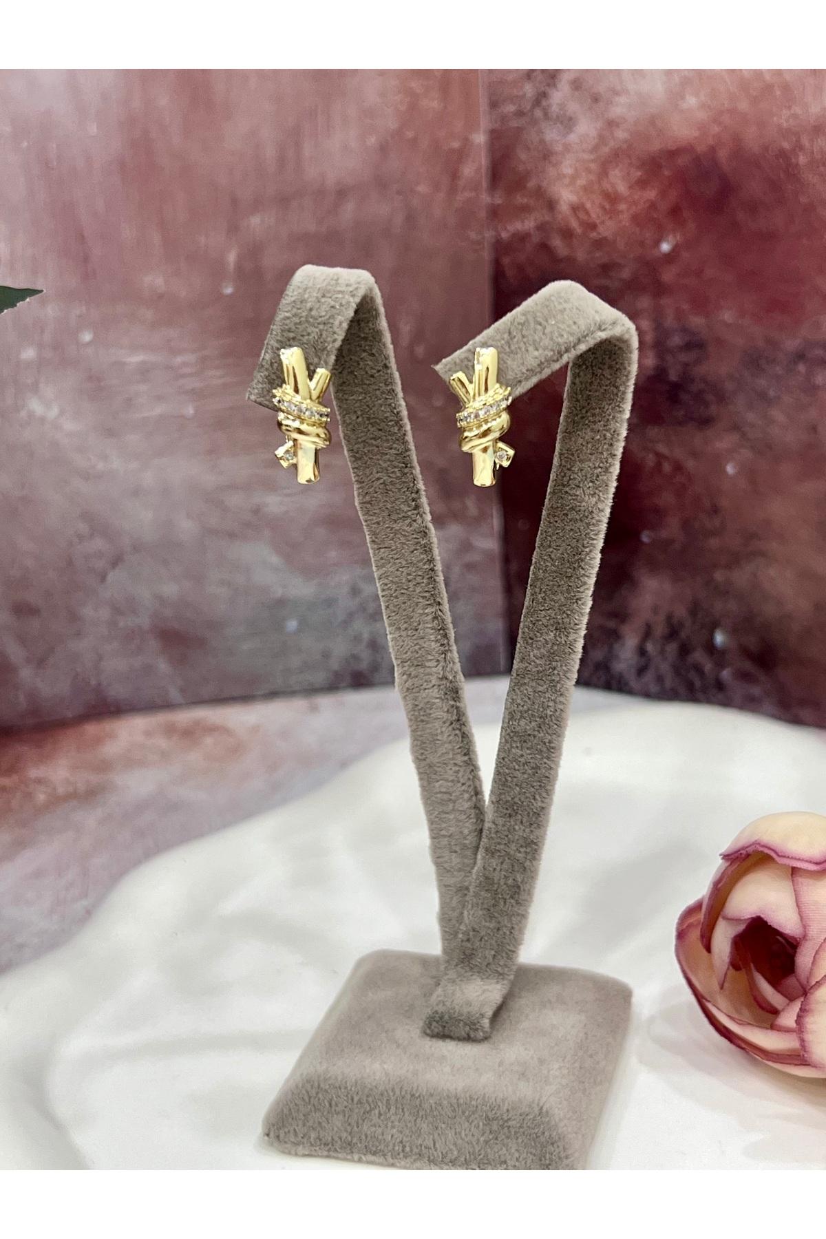 Sonsuzluk Masalı: Işıltılı Düğüm Küpe (14k Gold 1,5/0,8cm) - Görsel 2