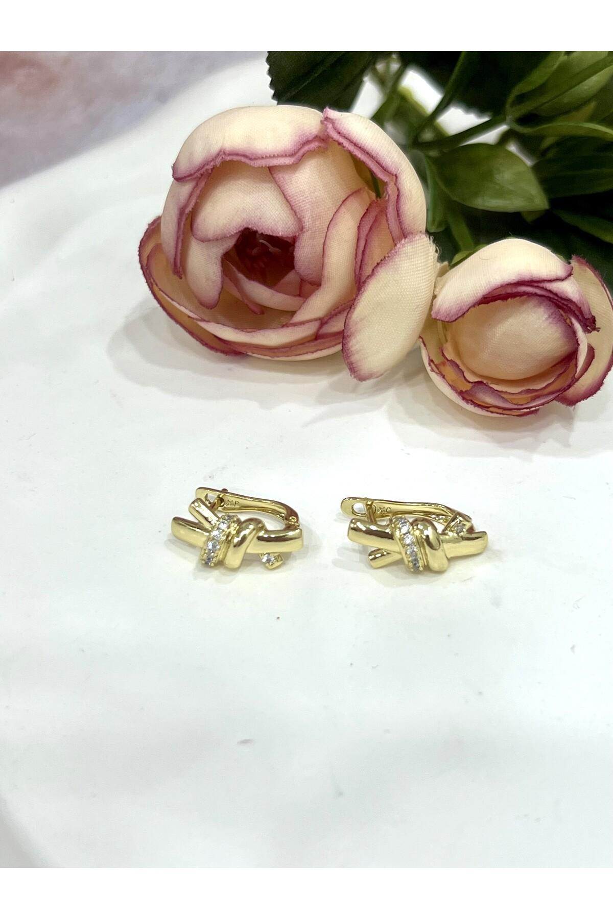 Sonsuzluk Masalı: Işıltılı Düğüm Küpe (14k Gold 1,5/0,8cm) - Görsel 5