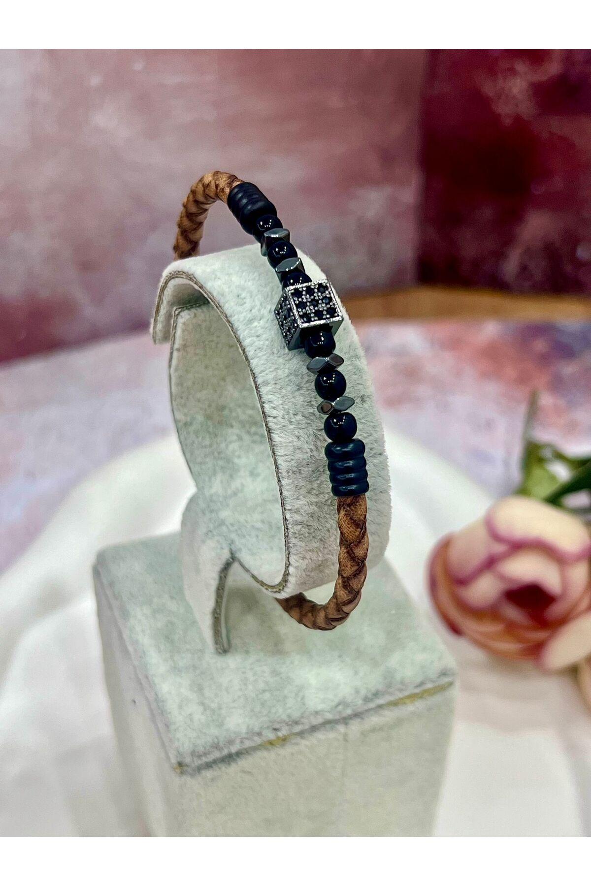 Premium Deri Erkek Bileklik | Siyah Oniks Taşlı Küp Figür - Görsel 3