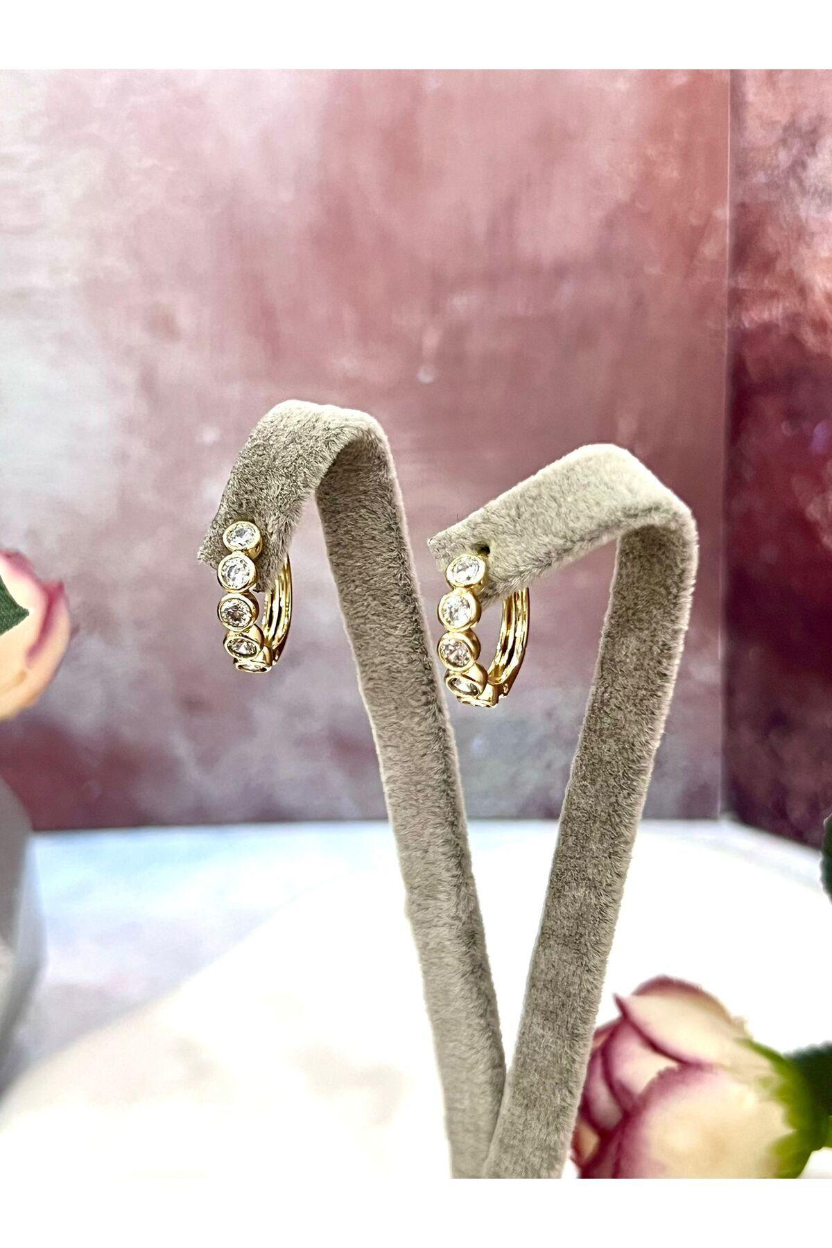 Yuvarlak Kesim Taşlı Halka Küpe (14k Gold)