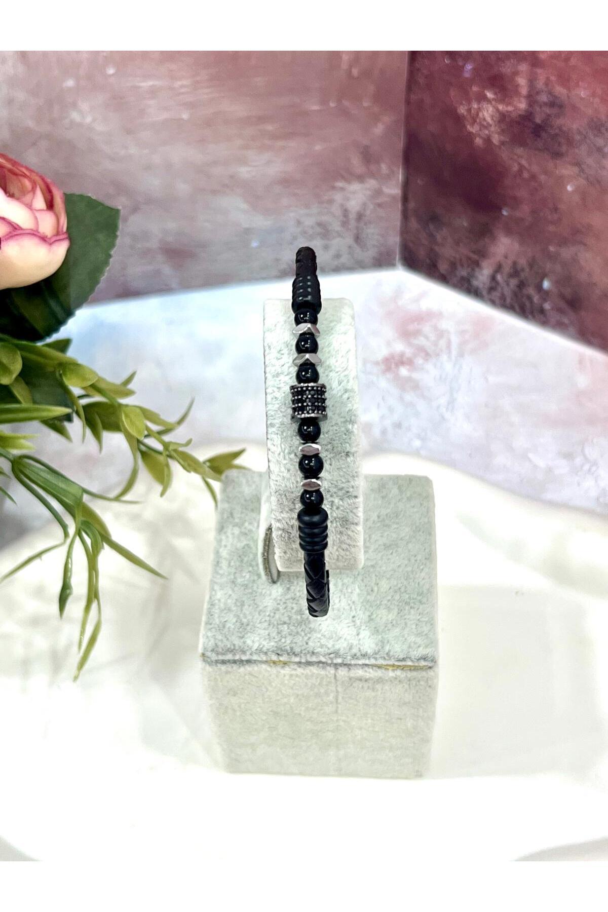 Premium Deri Erkek Bileklik | Siyah Oniks Taşlı Silindir Figür - Görsel 2