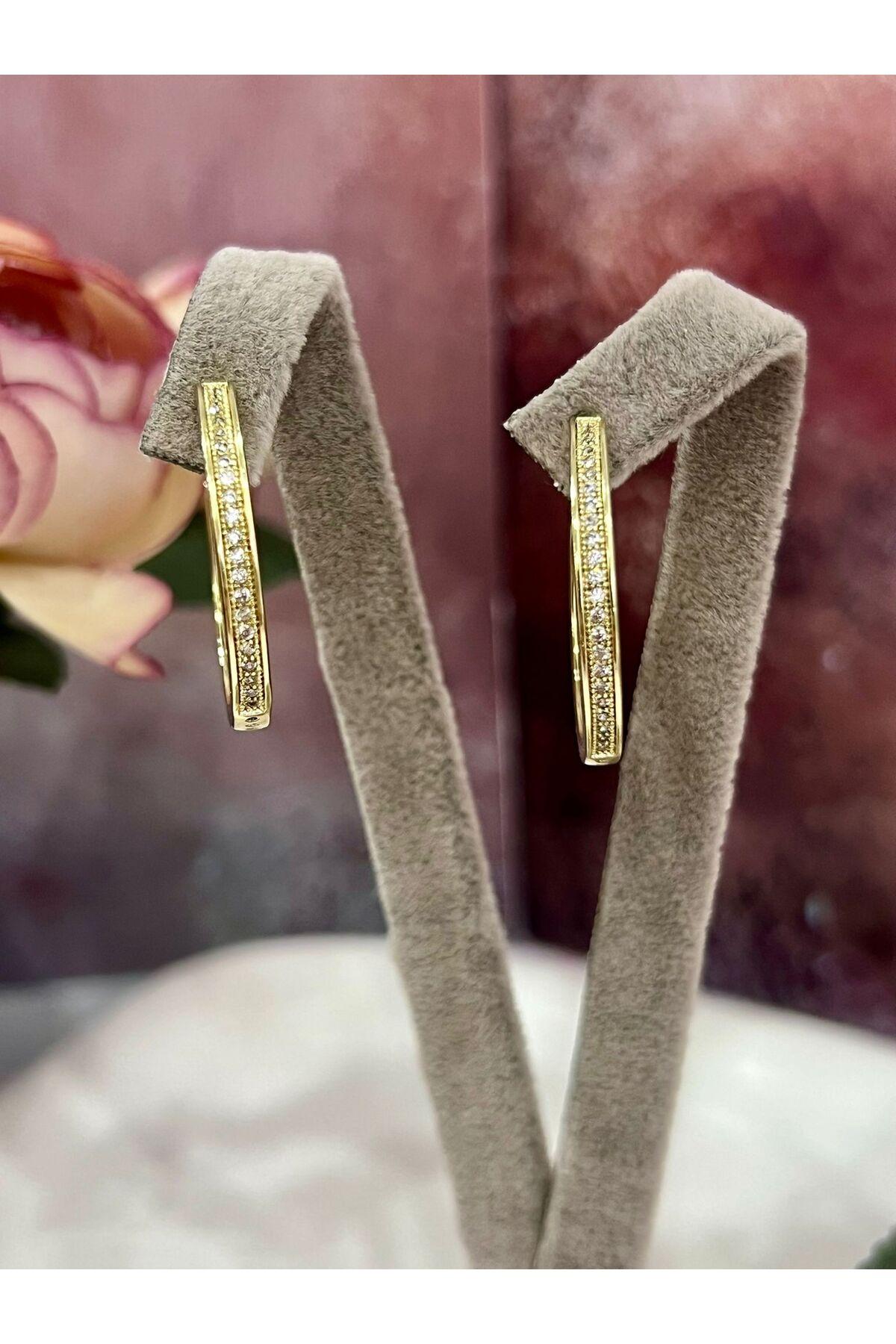 Gold Zirkon Taş İşlemeli Orta Boy Halka Küpe - Işıltılı Klasik Model (14k Gold) - Görsel 5