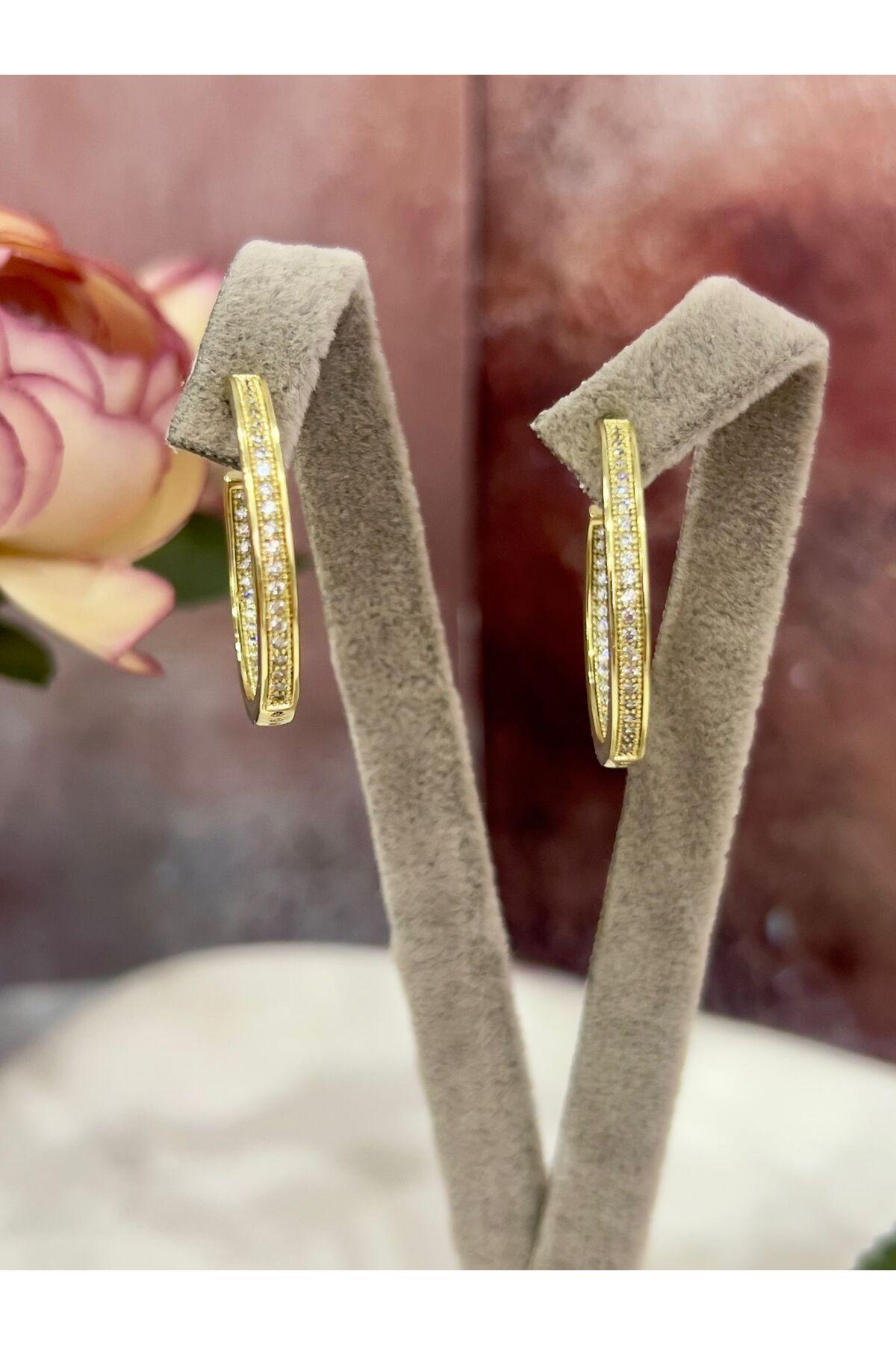 Gold Zirkon Taş İşlemeli Orta Boy Halka Küpe - Işıltılı Klasik Model (14k Gold) - Görsel 6